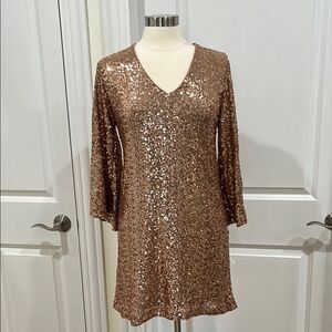 New! Maggy London Sequin dress Bronze Size 6 Bell Sleeves